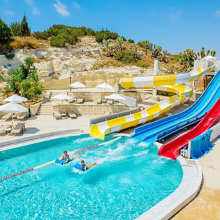 Louis St. Elias & Waterpark 4*