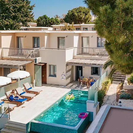 Louis St. Elias & Waterpark 4*