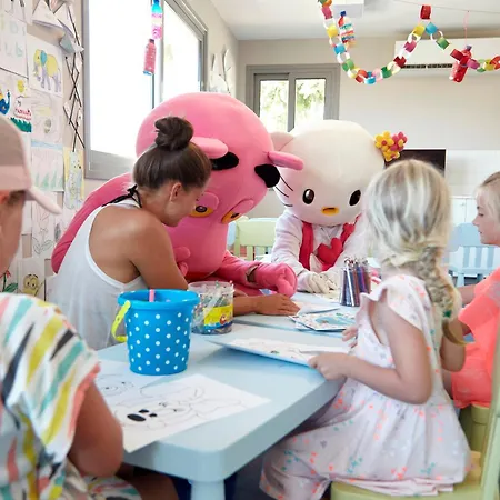 Hotel Louis St. Elias & Waterpark