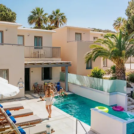 Louis St. Elias & Waterpark 4* פרוטאראס