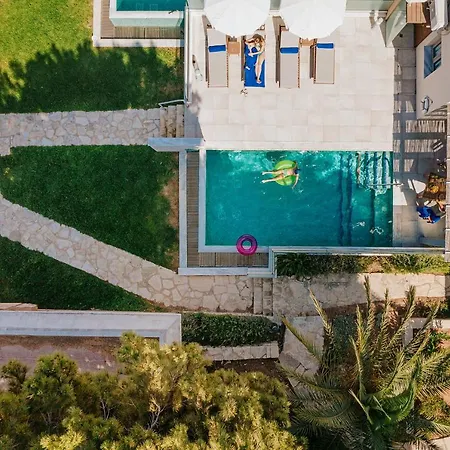 מלון Louis St. Elias & Waterpark 4*