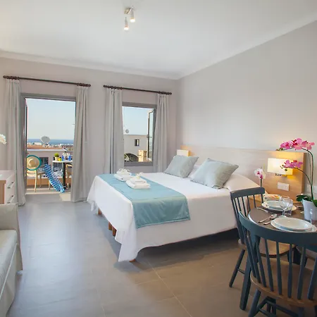 Louis St. Elias & Waterpark 4*