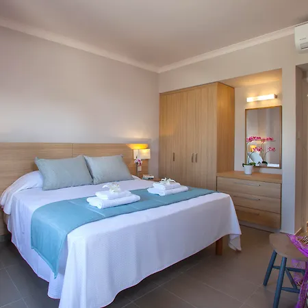 Hotel Louis St. Elias & Waterpark Protaras