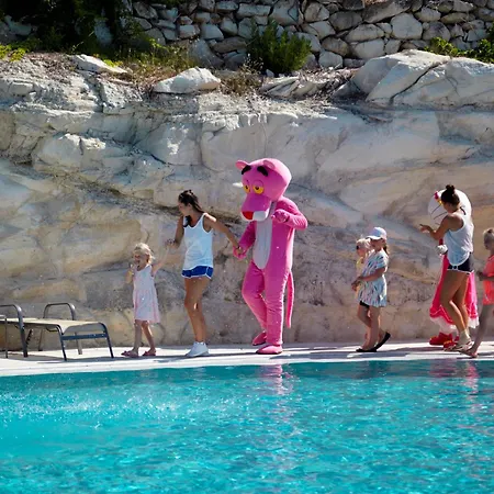 Louis St. Elias & Waterpark 4* פרוטאראס