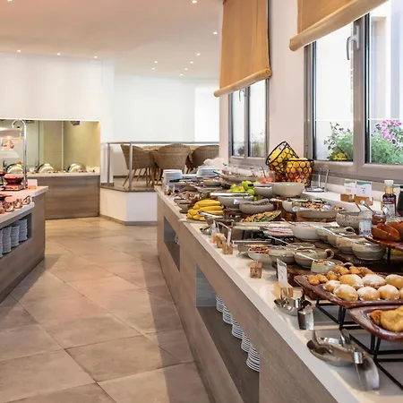 Louis St. Elias & Waterpark Hotel Protaras