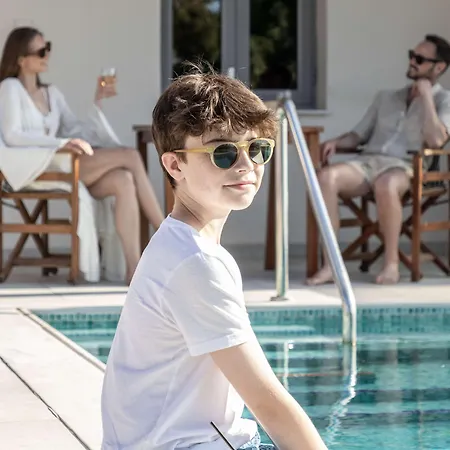 מלון Louis St. Elias & Waterpark 4*