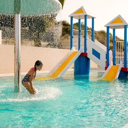 Louis St. Elias & Waterpark 4*