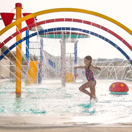 Louis St. Elias & Waterpark