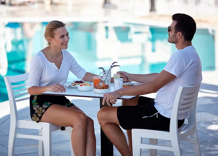 Louis St. Elias & Waterpark