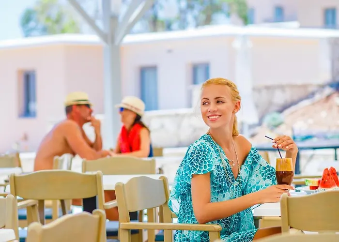 Louis St. Elias & Waterpark 4*