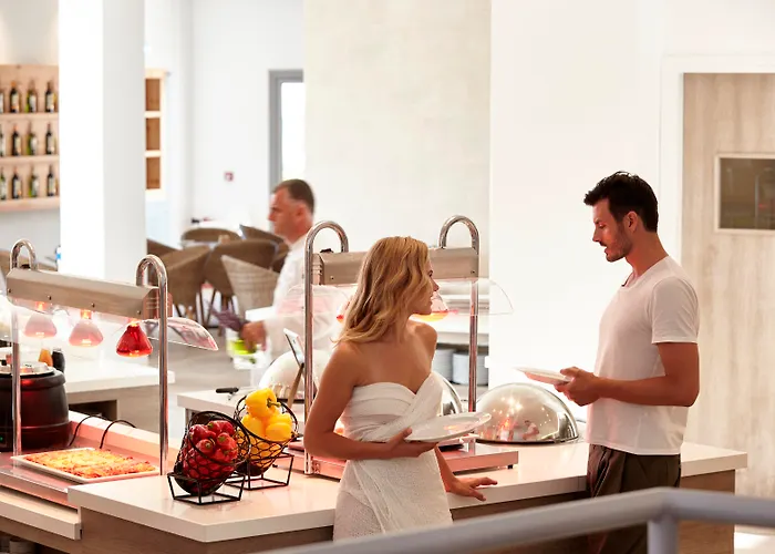 Hotel Louis St. Elias & Waterpark 4*