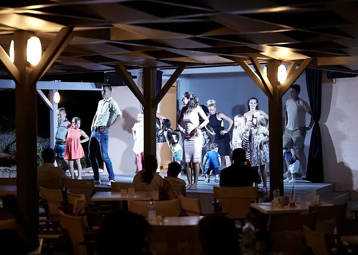 Louis St. Elias & Waterpark Hotel 4*